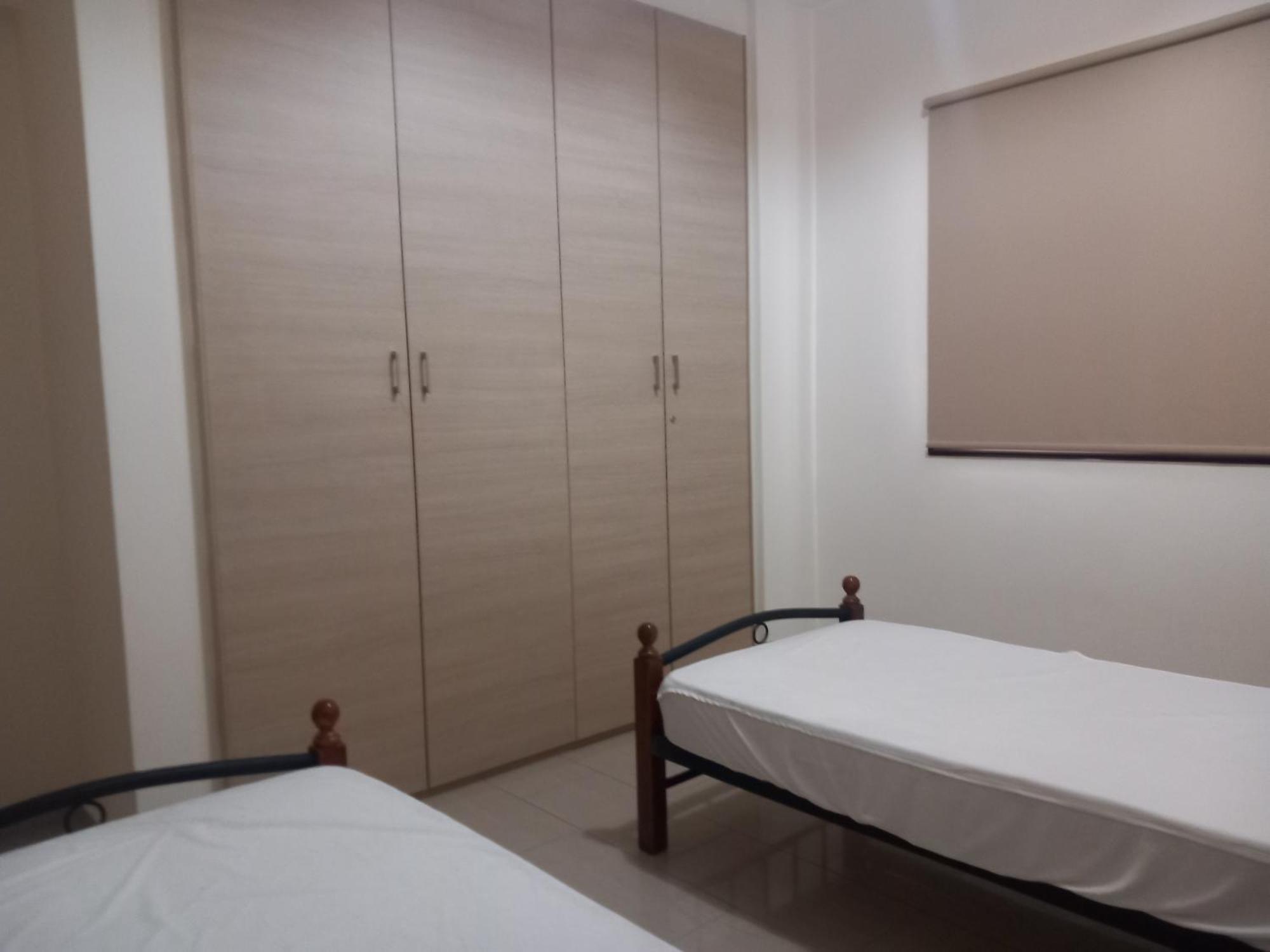Barlee'S Apartment Paralimni Bagian luar foto